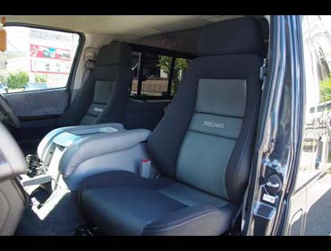 20120826_lxvf_hiace.jpg (24504 �o�C�g)