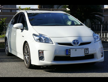TOYOTA�@�v���E�X�@ZVW30
