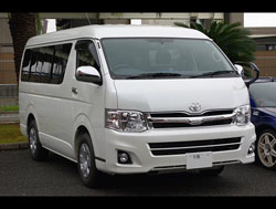 TOYOTA�@�n�C�G�[�X�@200�n