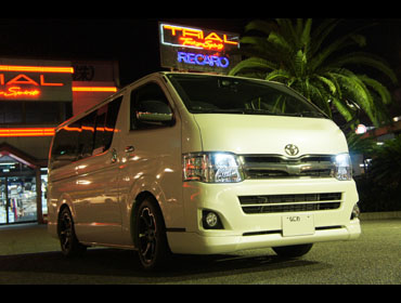 TOYOTA�@�n�C�G�[�X�@200�n