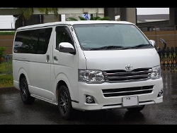 TOYOTA�@�n�C�G�[�X�@200�n