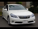 TOYOTA クラウン ハイブリッド GWS204