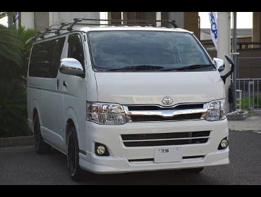 TOYOTA�@���W�A�X�G�[�X�@200�n