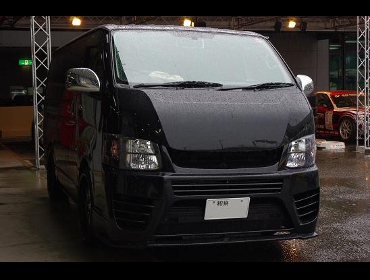 TOYOTA�@�n�C�G�[�X�@TRH200��RECARO�i���J���j�V�[�g����