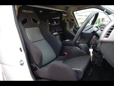 RECARO�i���J���V�[�g�j�@TOYOTA�@�n�C�G�[�X�@200�n��RECARO�i���J���j�@SR-7 SK100 SIL�@���@SR-6�@SK100S�@SIL �@����