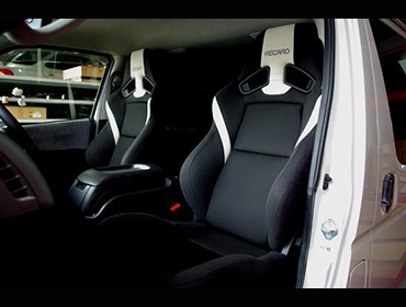 RECARO�i���J���V�[�g�j�@TOYOTA�@�n�C�G�[�X�@200�n��RECARO�i���J���j�@SR-7F Lassic ���@�~2�r �@����