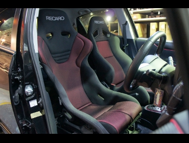 RECARO�i���J���V�[�g�j�@TOYOTA�@���B�b�c�@NCP31��RECARO�i���J���j�@RS-G SK2 RED�@���@SR-7 SK100 RED �@����