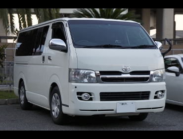 TOYOTA�@�n�C�G�[�X�@200�n��RECARO�i���J���j�V�[�g����