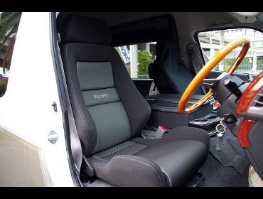 RECARO�i���J���V�[�g�j�@TOYOTA�@�n�C�G�[�X�@200�n��RECARO�i���J���j�@LX-VS�@SK100�@SIL�@����