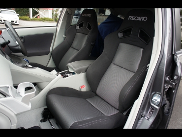 RECARO�i���J���V�[�g�j�@TOYOTA�@�v���E�X�@ZVW30��RECARO�i���J���j�@SR-7F SK100 SIL�@�~2�r�@����