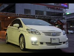 RECARO�i���J���V�[�g�j�@TOYOTA�@�v���E�X30��RECARO�i���J���j�@SR-7 SK100 BK�@���@SR-7F SK100 BK�@����