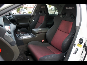 RECARO�i���J���V�[�g�j�@TOYOTA�@�N���E���n�C�u���b�h��RECARO�i���J���j�@SR-7 SK100�@RED�@���@SR-7F SK100�@RED�@�@�V�[�g�q�[�^�[�t���@����