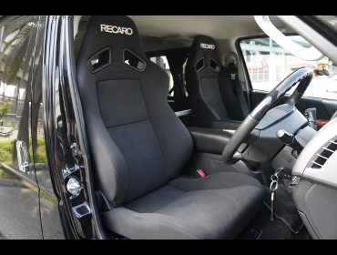 RECARO�i���J���V�[�g�j�@TOYOTA�@�n�C�G�[�X�@200�n�@4�^��RECARO�i���J���j�@SR-7 K100 BK/BK�@���@SR-7F KK100 BK/BK �@����