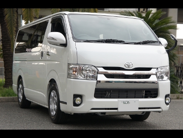 TOYOTA�@�n�C�G�[�X�@200�n��RECARO�i���J���j�V�[�g����