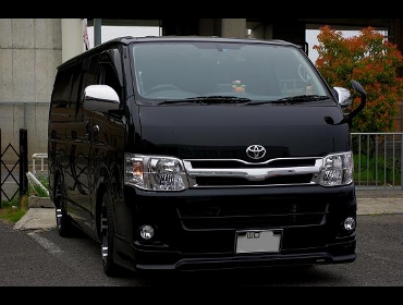 TOYOTA�@�n�C�G�[�X�@200�n��RECARO�i���J���j�V�[�g����