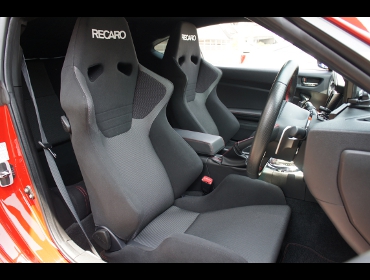 RECARO�i���J���V�[�g�j�@TOYOTA�@86�@ZN6��RECARO�i���J���j�@SR-6 SK100S SIL�@�~2�r�@����
