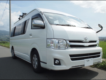 TOYOTA�@�n�C�G�[�X�@200�n��RECARO�i���J���j�V�[�g����