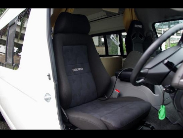 RECARO�i���J���V�[�g�j�@TOYOTA�@�n�C�G�[�X�L�����s���O��RECARO�i���J���j�@�G���S���hMV�@BK�@����