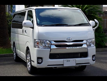 TOYOTA�@�n�C�G�[�X�@200�n�@4�^��RECARO�i���J���j�V�[�g����