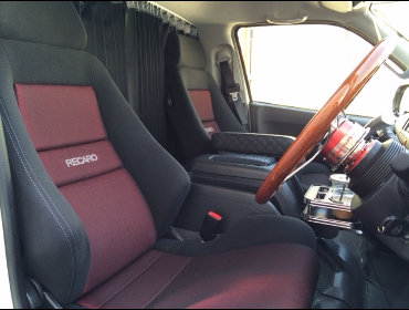 RECARO�i���J���V�[�g�j�@TOYOTA�@�n�C�G�[�X�@200�n��RECARO�i���J���j�@LX-VS SK100 BK/RED�~2�r�@����