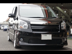 RECARO�i���J���V�[�g�j�@TOYOTA�@�m�A�@ZRR70��RECARO�i���J���j�@�G���S���hMV�@BK�@����