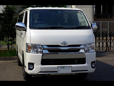 TOYOTA�@�n�C�G�[�X�@200�n��RECARO�i���J���j�V�[�g����