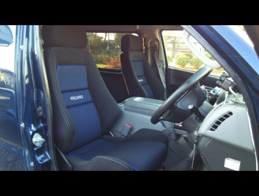 RECARO�i���J���V�[�g�j�@TOYOTA�@�n�C�G�[�XDX�@200�n��RECARO�i���J���j�@LX-VS SK100 BK/BL�@���@LX-VF SK100 BK/BL�@����