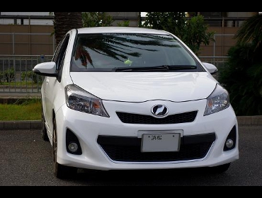 TOYOTA�@���B�b�c�@NCP131��RECARO�i���J���j�V�[�g����