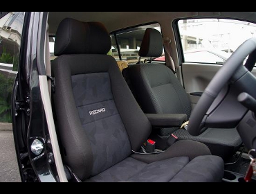RECARO�i���J���V�[�g�j�@TOYOTA�@�s�N�T�G�|�b�N��RCARO�i���J���j�@�G���S���hLD�@BK�@����