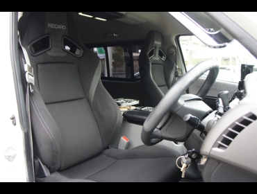 RECARO�i���J���V�[�g�j�@TOYOTA�@200�n�n�C�G�[�X��RECARO�i���J���j�@SR-7F Lassic BK/SIL�@�~2�r�@����