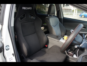 RECARO�i���J���V�[�g�j�@TOYOTA�@�v���E�X����RECARO�i���J���j�@SR-7 KK100�@BK�@����