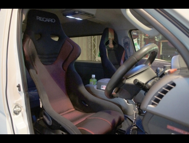 RECARO�i���J���V�[�g�j�@TOYOTA�@�n�C�G�[�X200�n��RECARO�i���J���j�@RS-G SK2�@BK/RED�@���@SR-7F Lassic RED/RED�@����
