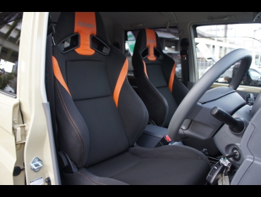 RECARO�i���J���V�[�g�j�@TOYOTA�@�����h�N���[�U�[70��RECARO�i���J���j�@SR-7F Lassic �I�����W�@�~2�r�@����