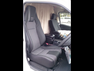 RECARO�i���J���V�[�g�j�@TOYOTA�@�n�C�G�[�X�@200�n��RECARO�i���J���j�@LX-F IL 110H BK�@����