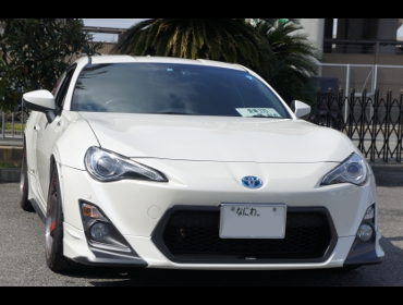TOYOTA�@86�@ZN6��RECARO�i���J���j�V�[�g����