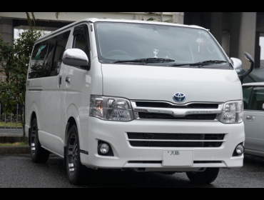 TOYOTA�@���W�A�X�G�[�X�@200�n��RECARO�i���J���j�V�[�g����