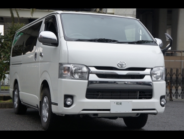 TOYOTA�@���W�A�X�G�[�X�@4�^��RECARO�i���J���j�V�[�g����