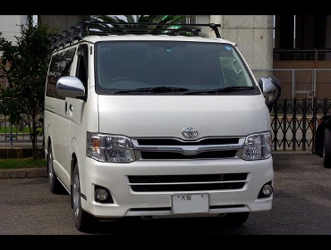 TOYOTA�@�n�C�G�[�X�@200�n��RECARO�i���J���j�V�[�g����