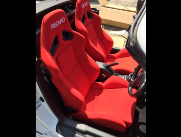 RECARO�i���J���V�[�g�j�@TOYOTA�@MR-S�@ZZW30��RECARO�i���J���j�@SR-7 KK100 RED�@�~2�r�@����