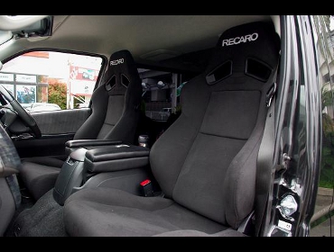 RECARO�i���J���V�[�g�j�@TOYOTA�@�n�C�G�[�X�@200�n��RECARO�i���J���j�@SR-7F KK100�@BK�@�~2�r�@����