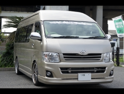 RECARO�i���J���V�[�g�j�@TOYOTA�@�n�C�G�[�X�@200�n��RECARO�i���J���j�@LX-F IL 110H ���i�q�[�^�[�t���j�@�~2�r�@����