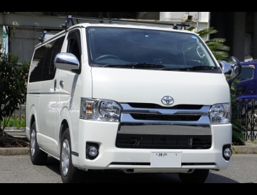 TOYOTA�@�n�C�G�[�X�@200�n��RECARO�i���J���j�V�[�g����