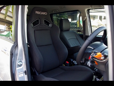 RECARO�i���J���V�[�g�j�@TOYOTA�@�m�A�@�n�C�u���b�h�@80�n��RECARO�i���J���j�@SR-7F SK100 BK/BK�@����