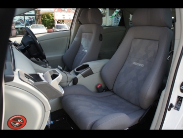 RECARO�i���J���V�[�g�j�@TOYOTA�@�v���E�X30�n��RECARO�i���J���j�@�G���S���hD�@�O���C�@�~2�r�@����