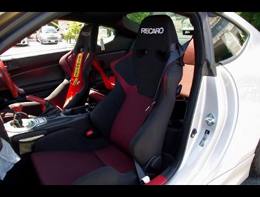RECARO�i���J���V�[�g�j�@TOYOTA�@86�@ZN6��RECARO�i���J���j�@RS-G SK2 BK/RED�@���@SR-6 SK100S BK/RED�@����