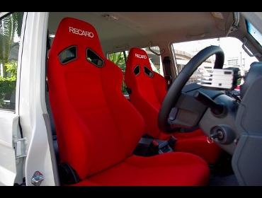 RECARO�i���J���V�[�g�j�@TOYOTA�@�����h�N���[�U�[70�@GRJ76��RECARO�i���J���j�@SR-7F KK100 RED�@�~2�r�@����