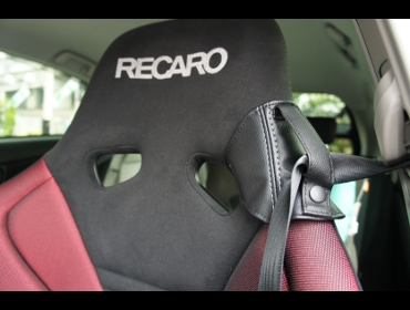 RECARO�i���J���V�[�g�j�@TOYOTA�@�v���E�X�@30�n��RECARO�i���J���j�@RS-G SK2 BK/RED�@�~2�r�@����