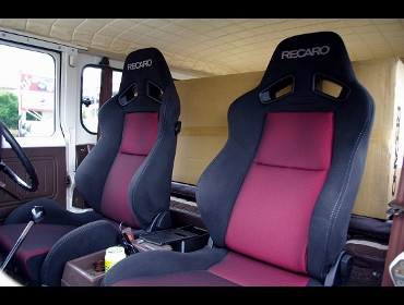 RECARO�i���J���V�[�g�j�@TOYOTA�@�����h�N���[�U�[�@BJ46V��RECARO�i���J���j�@SR-7�@SK100�@BK/RED�@���@SR-7F SK100�@BK/RED�@����