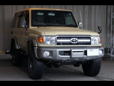 TOYOTA�@�����h�N���[�U�[70�@GJR76��RECARO�i���J���j�V�[�g����