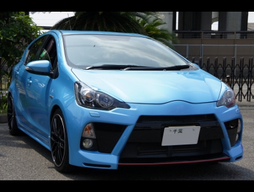 TOYOTA�@�A�N�A��RECARO�i���J���j�V�[�g����